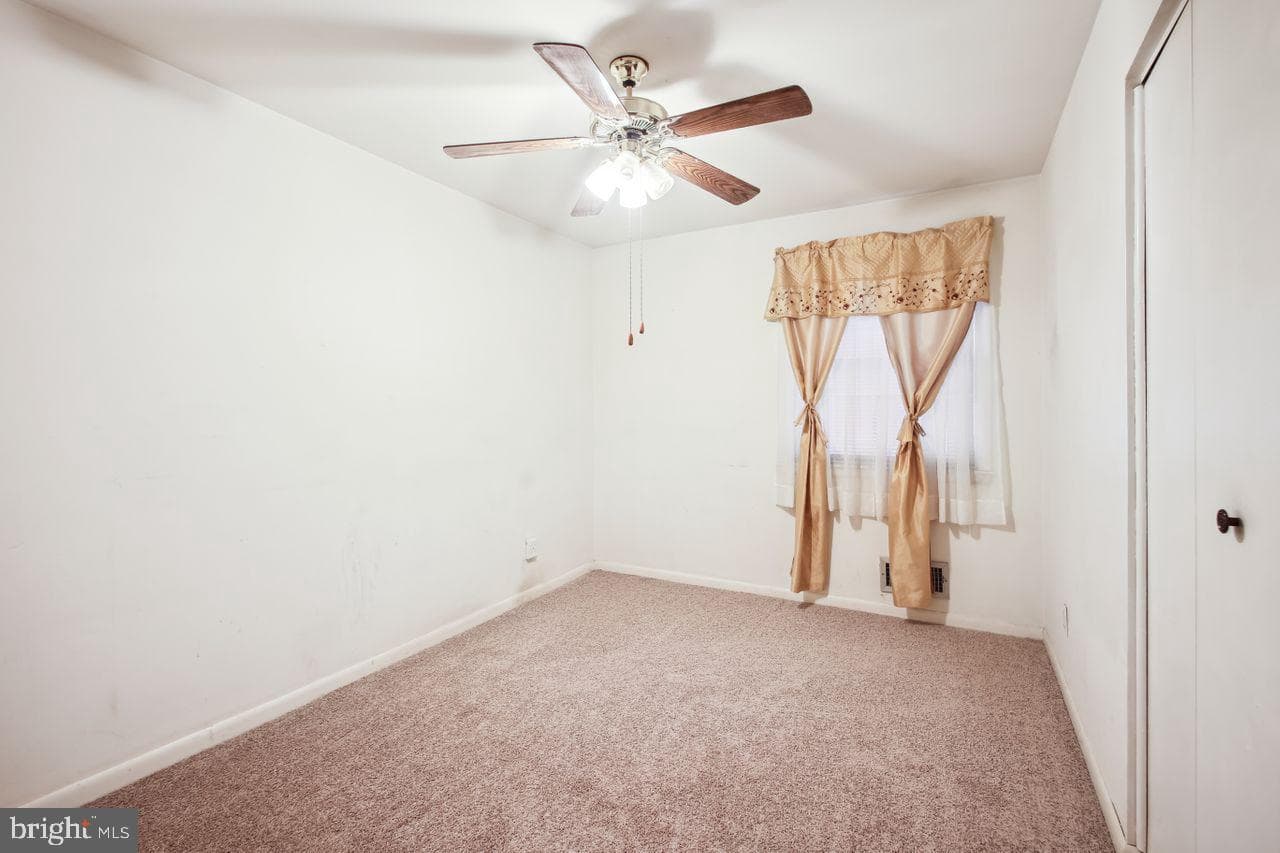 3711 Brownbrook Court photo 9