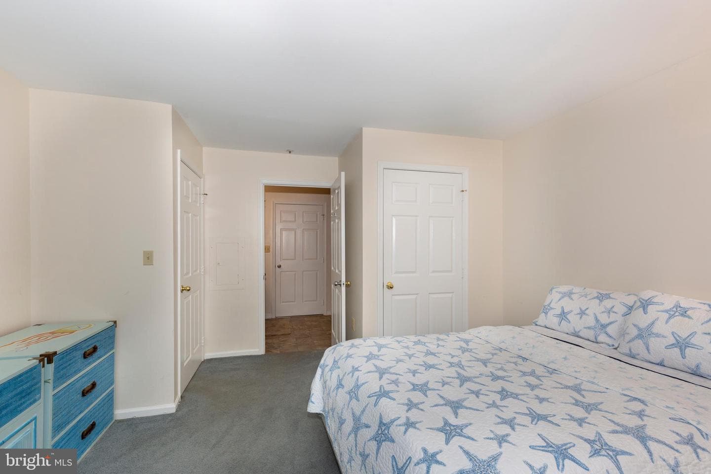 4405 Silverbrook Lane #102 photo 17