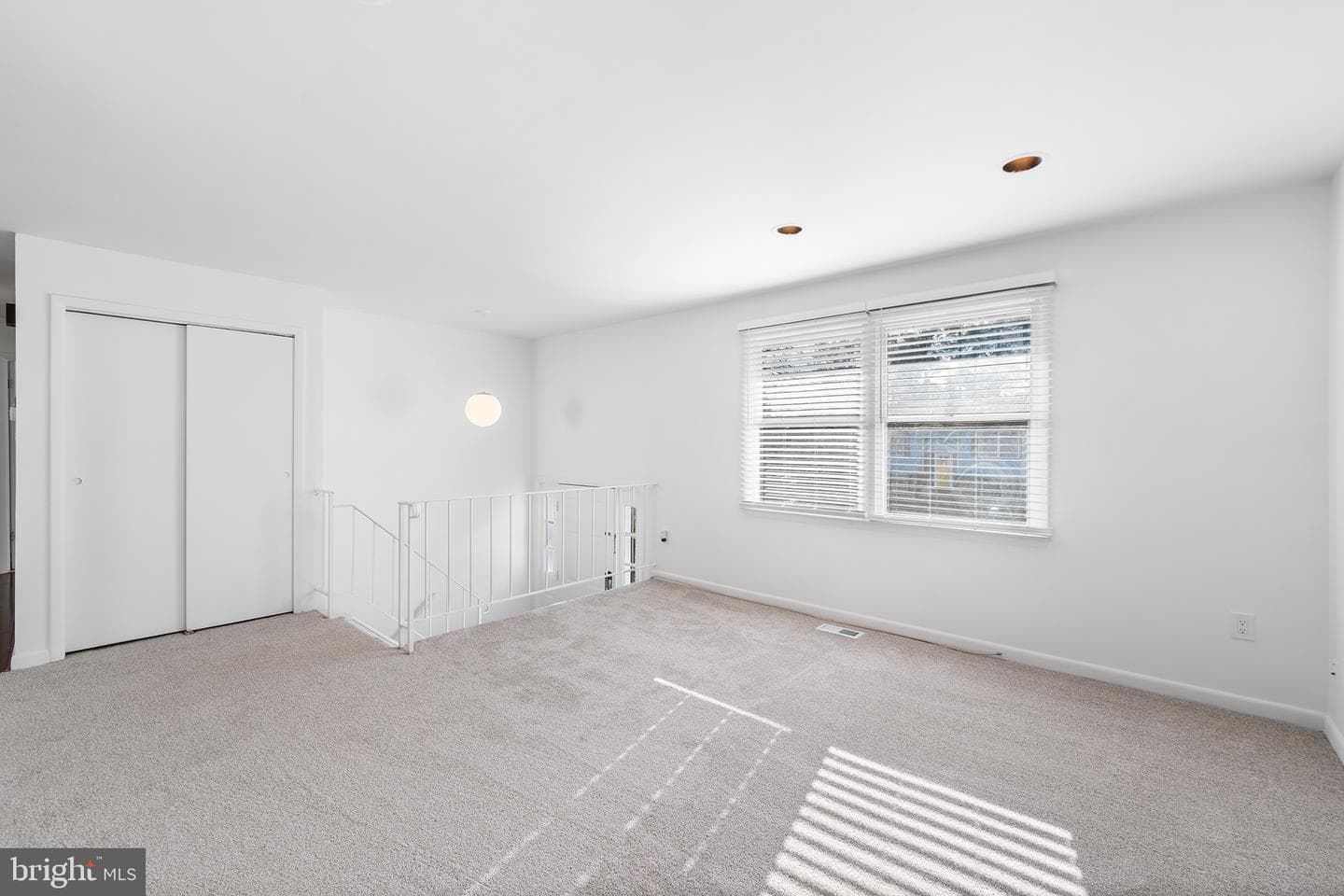 8314 Streamwood Drive photo 6