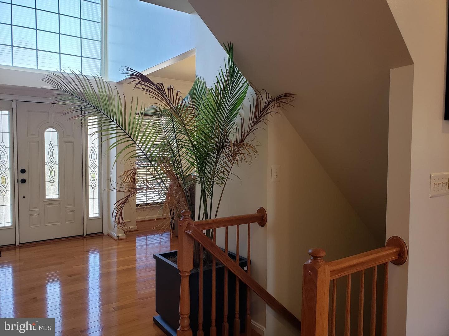 9407 Harcrest Way photo 7