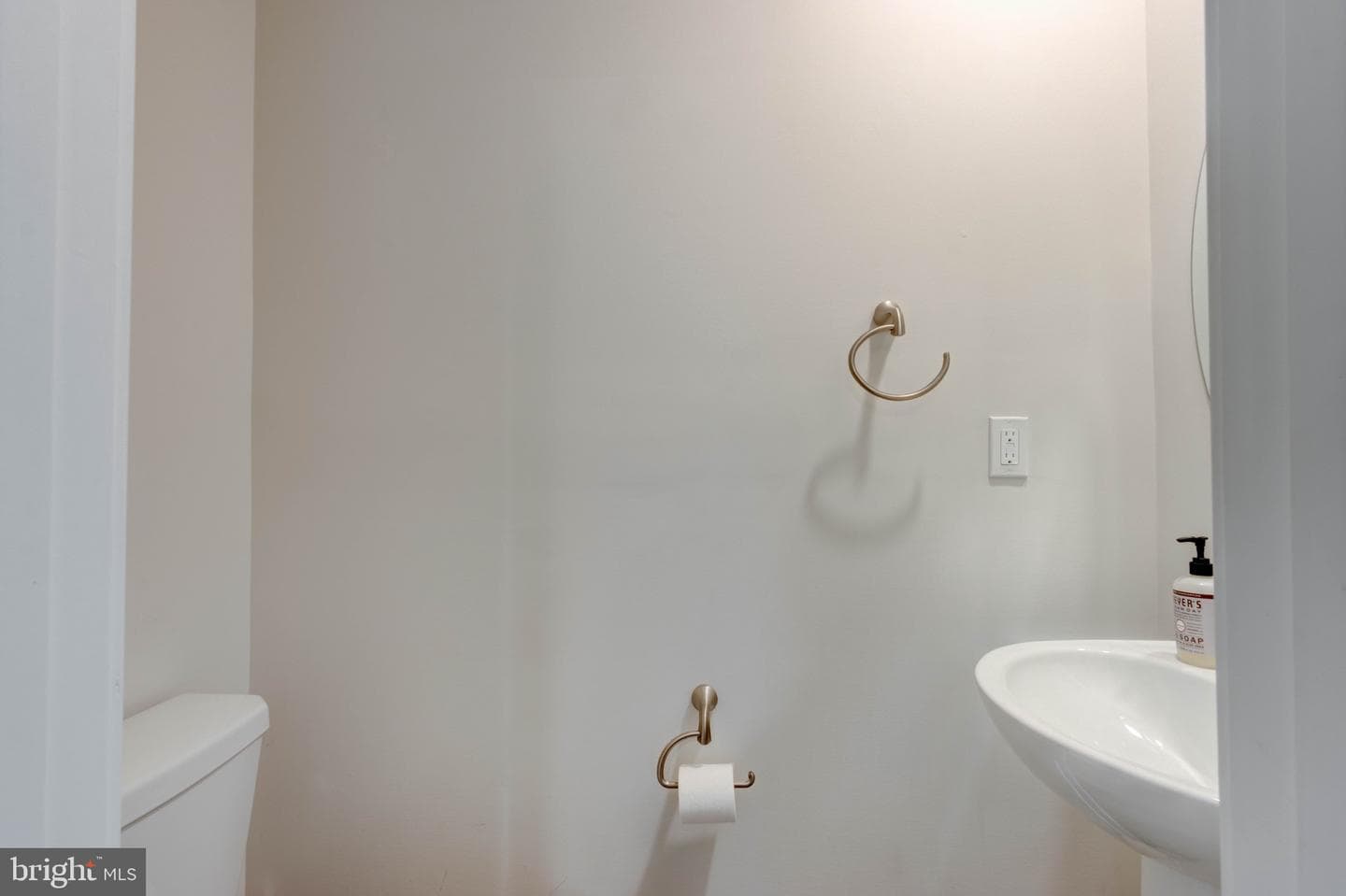 7873 Barrensdale Road photo 28