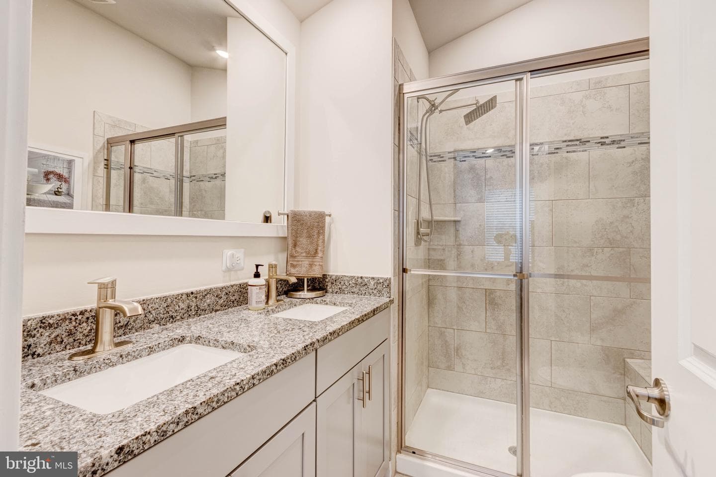 7873 Barrensdale Road photo 33