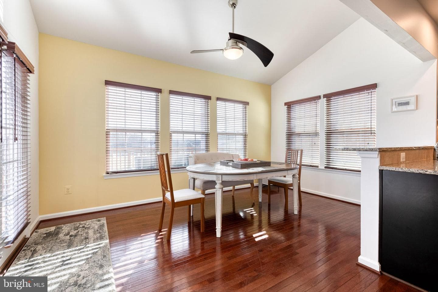 7736 Inwood Avenue photo 14