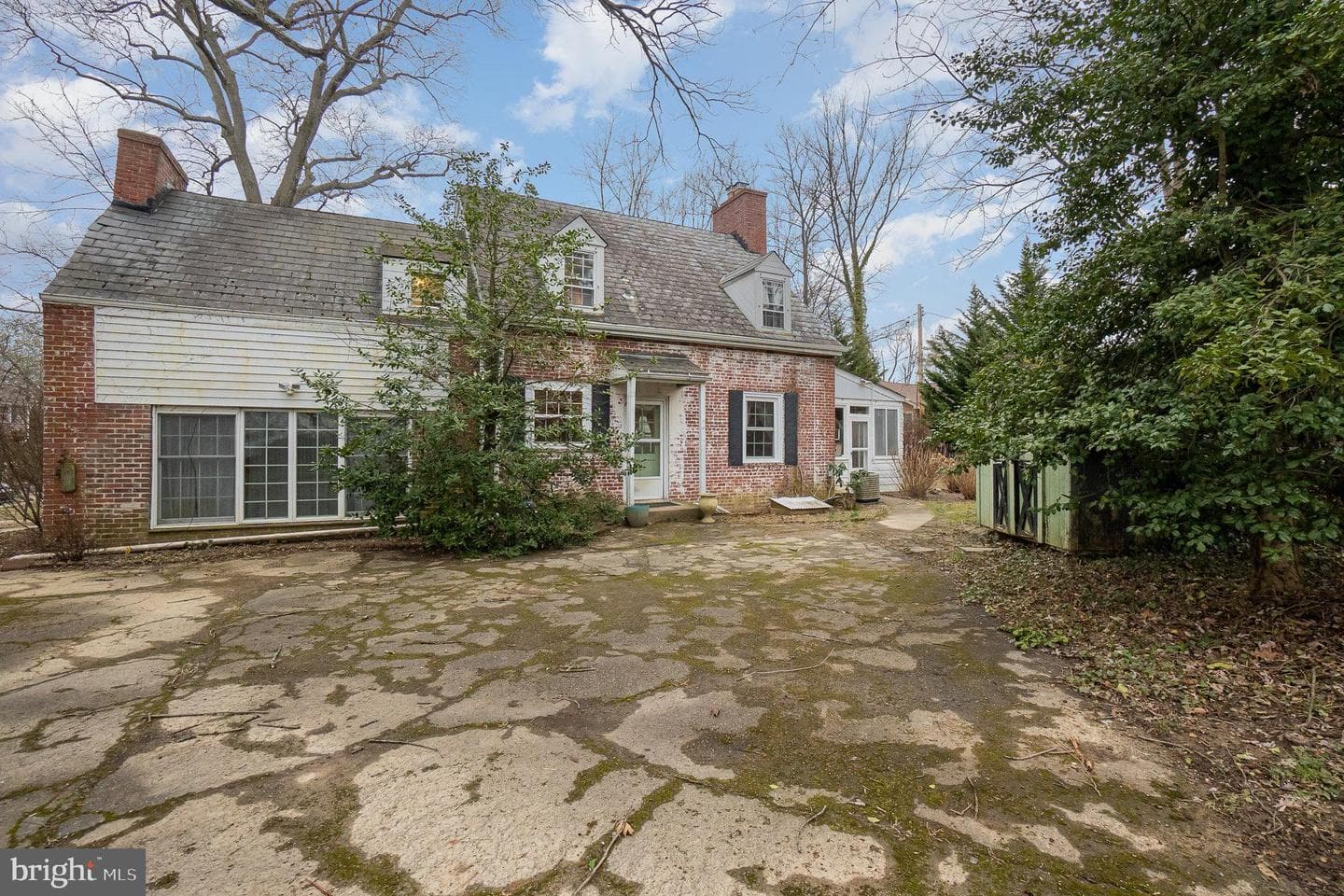3 Sudbrook photo 5