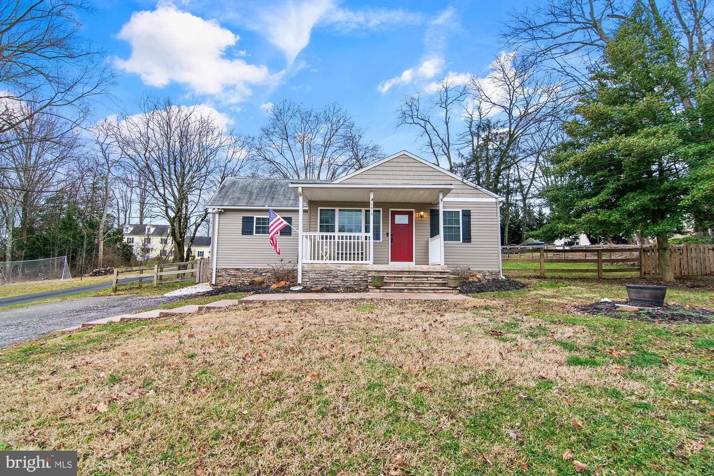 7515 New Cut Road photo 2