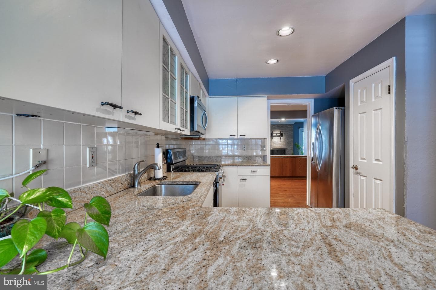 38 River Oaks Circle photo 13