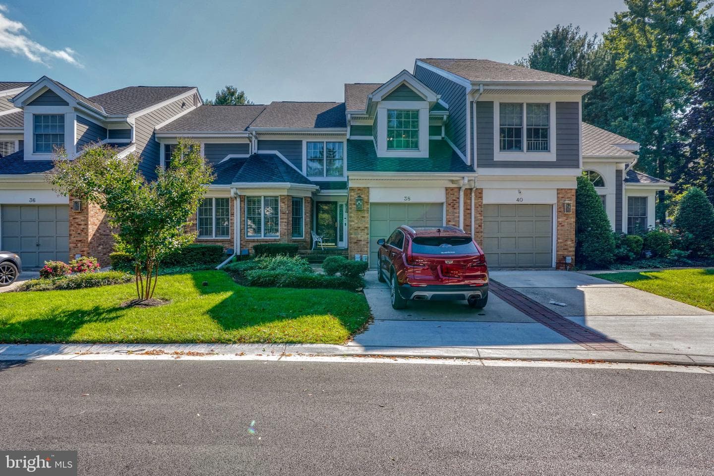 38 River Oaks Circle photo 3