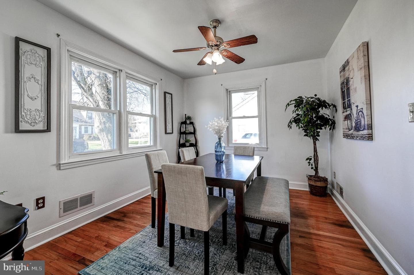616 College Avenue photo 11