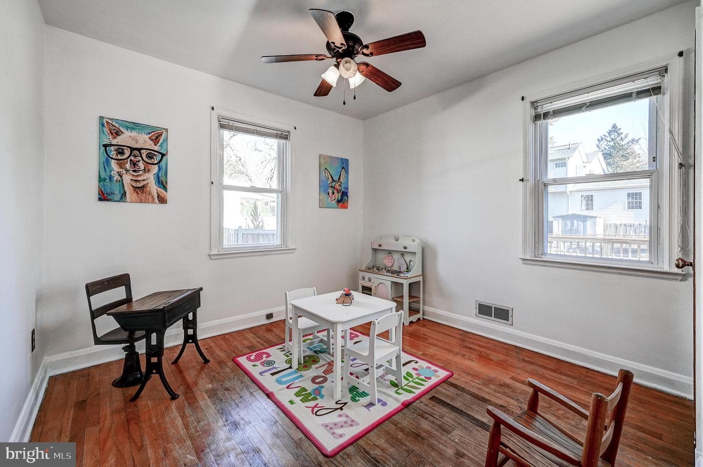 616 College Avenue photo 19