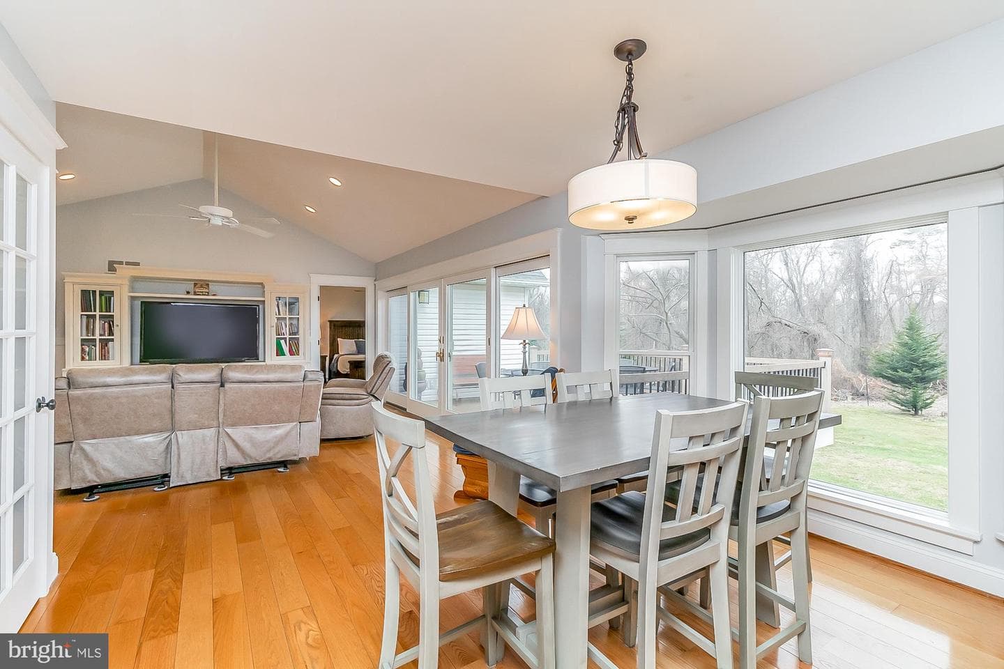 18624 York Road photo 12