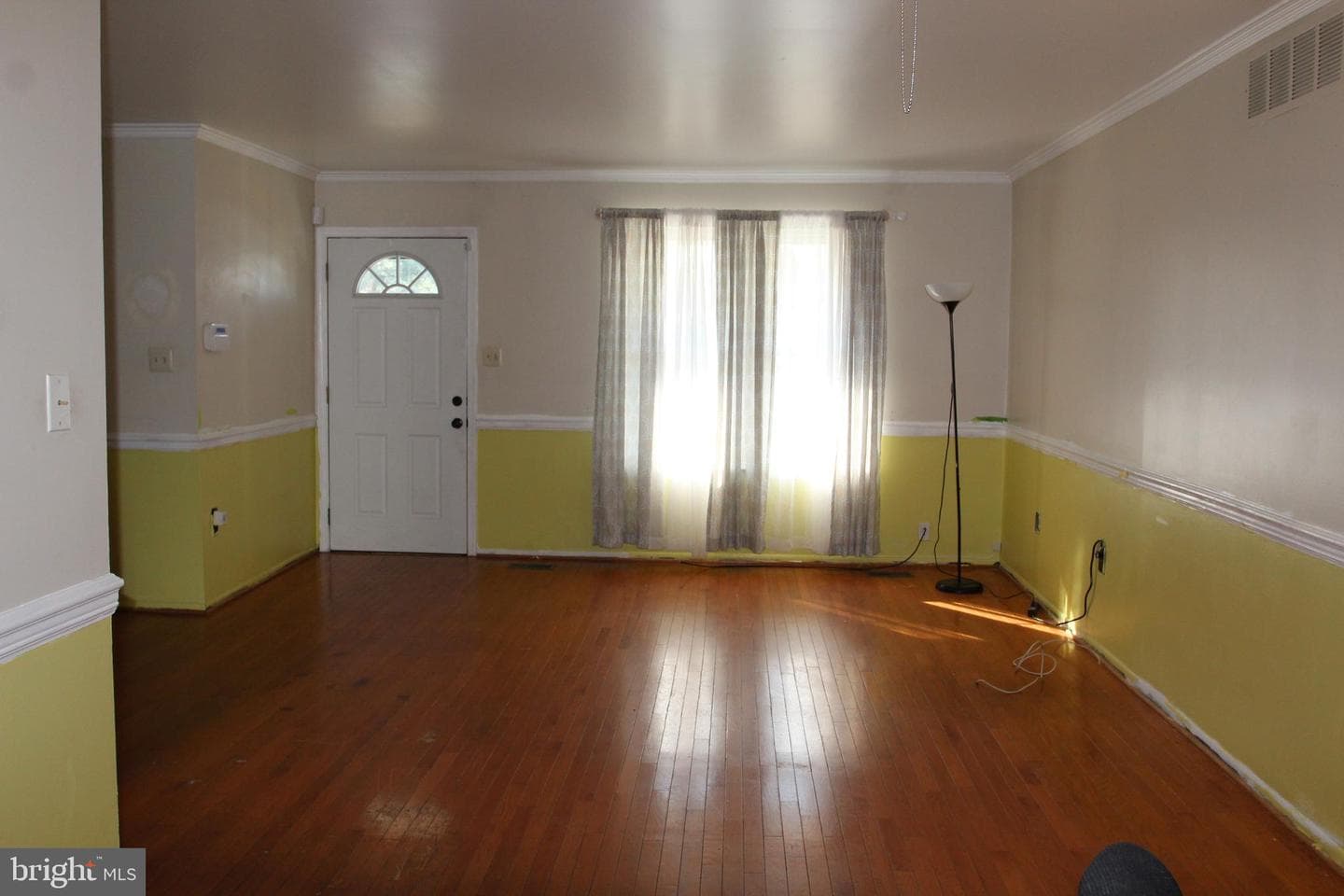 1229 Alexander Avenue photo 5