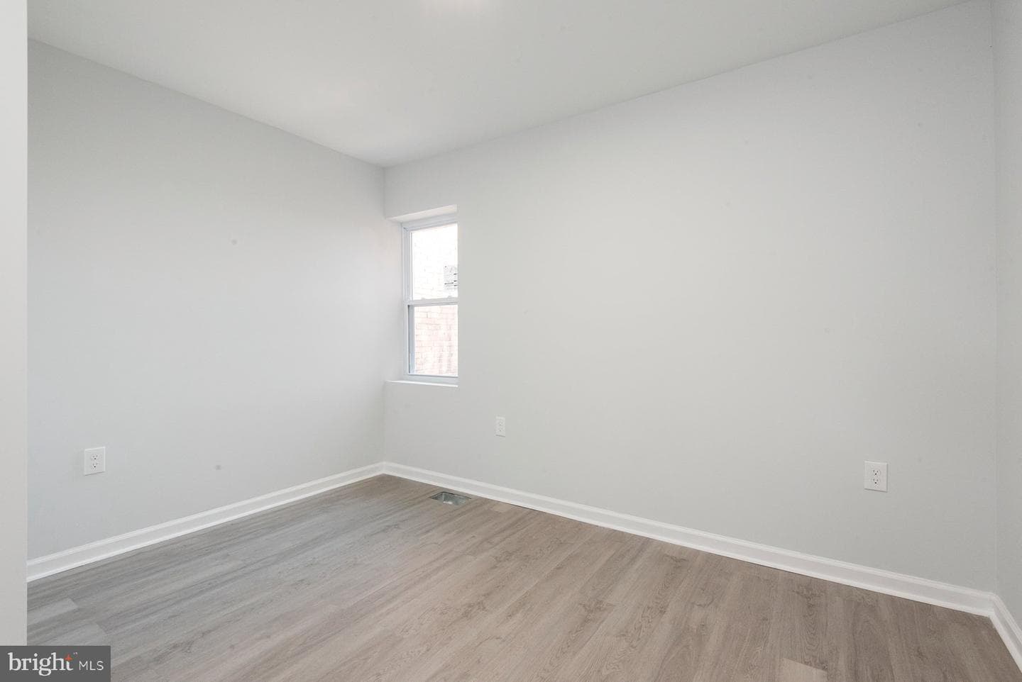 6825 Dunbar Road photo 12
