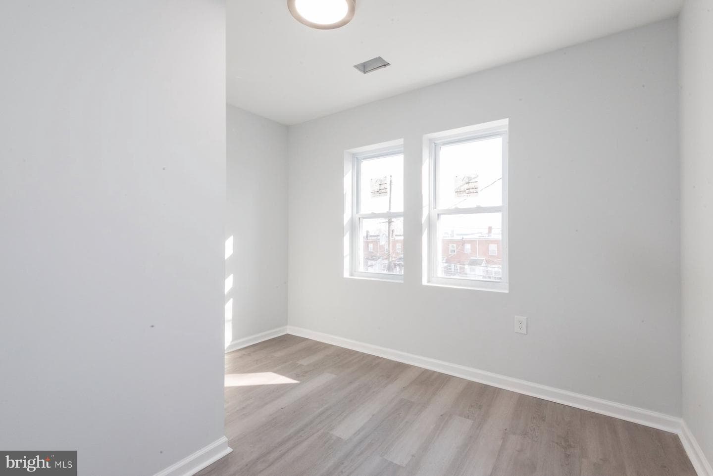 6825 Dunbar Road photo 14