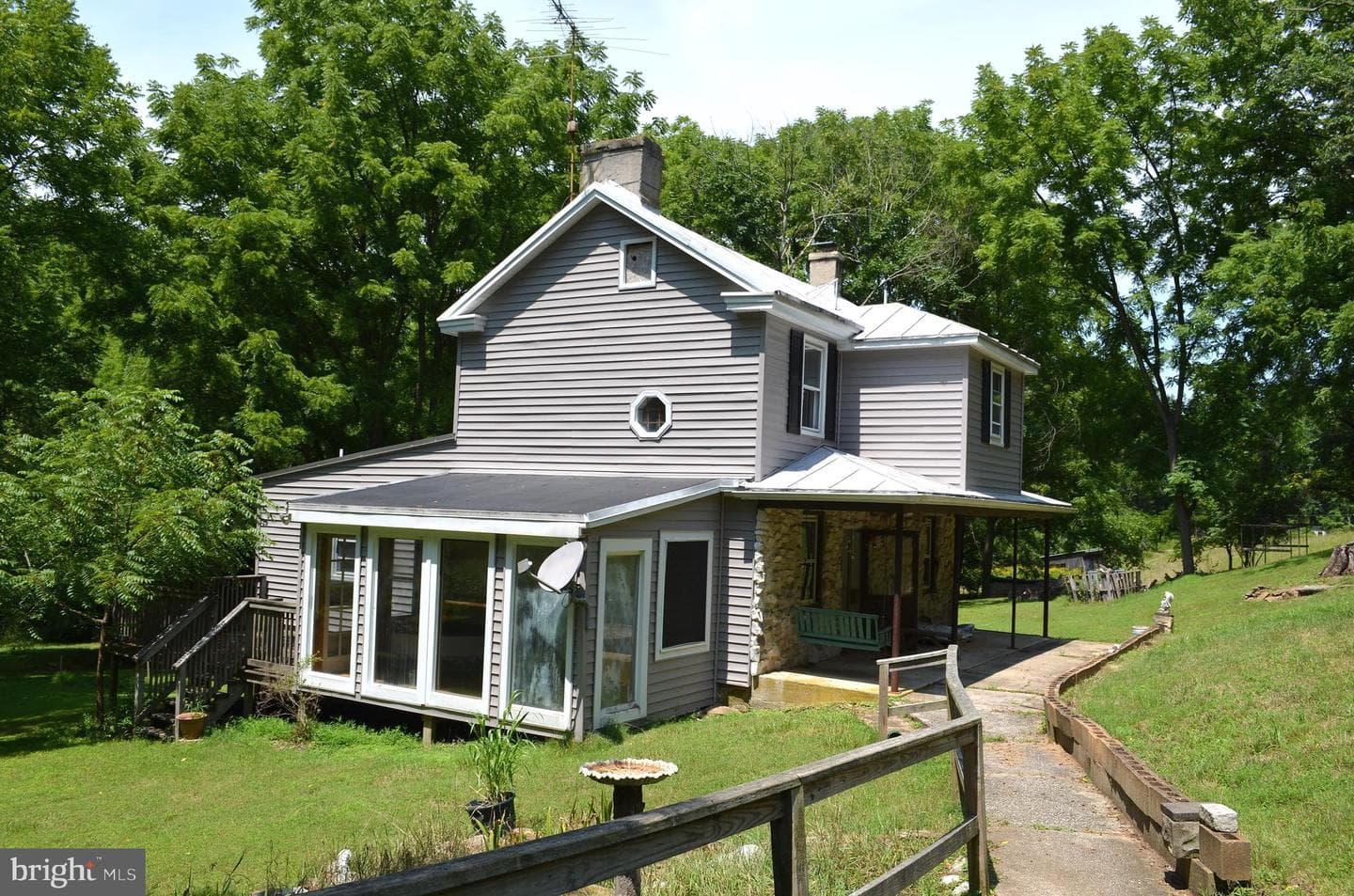 1507 Freeland Road photo 7