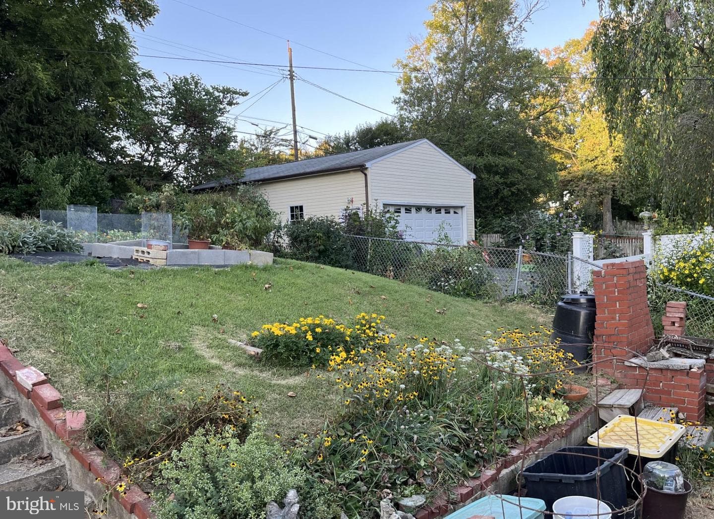 64 Northwood Drive photo 42