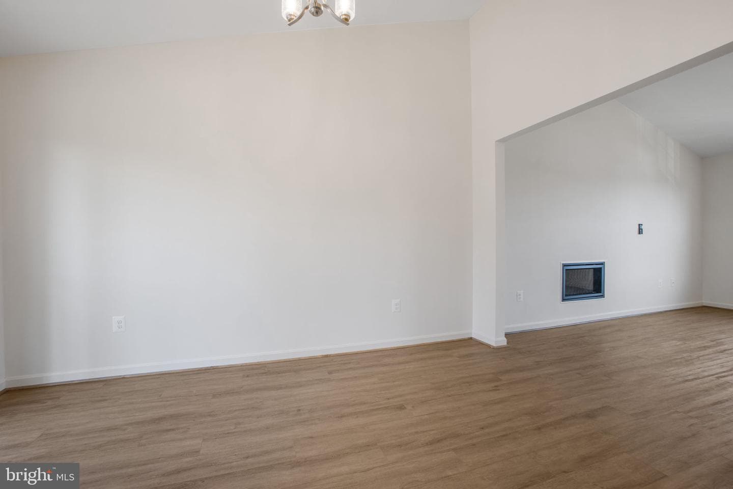 2939 Summit Avenue photo 23