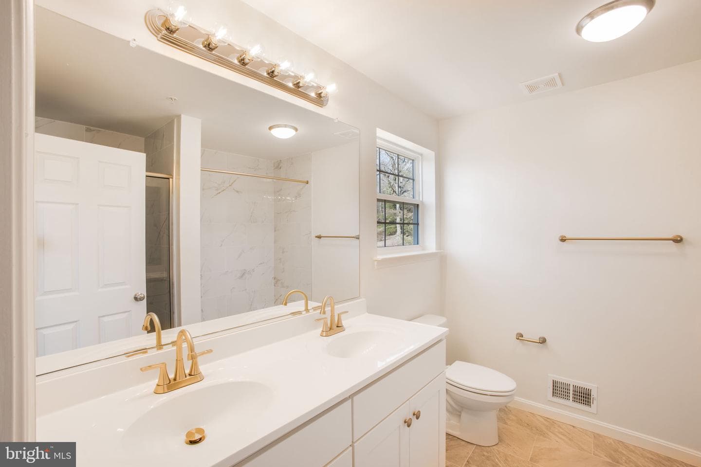2939 Summit Avenue photo 42
