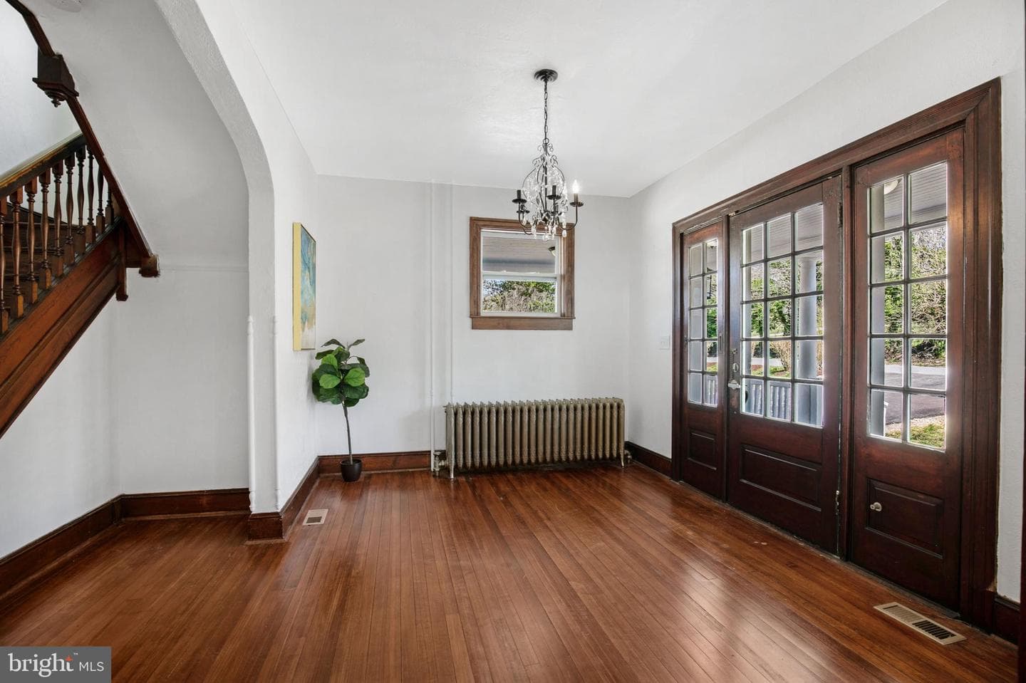 106 Maple Avenue photo 11