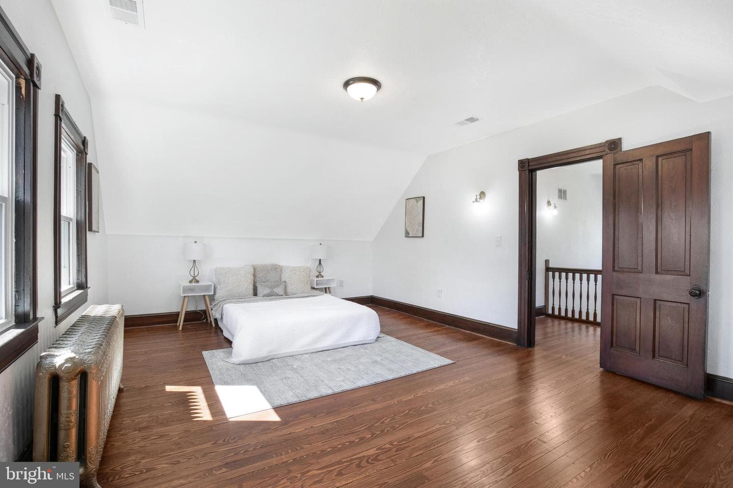106 Maple Avenue photo 17