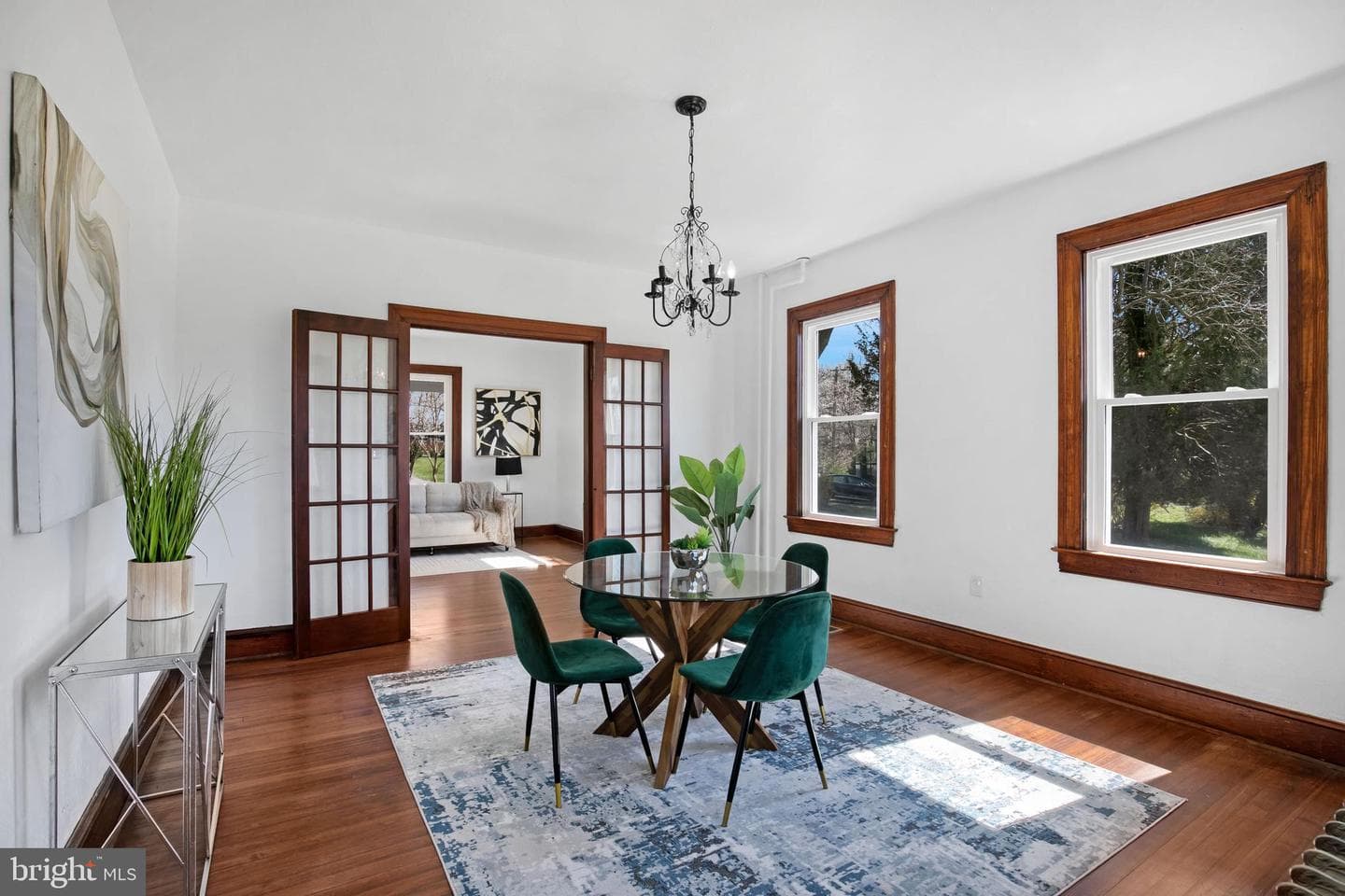 106 Maple Avenue photo 40