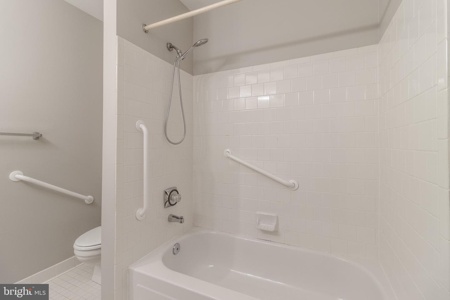 10 Rumford Drive #204 photo 24