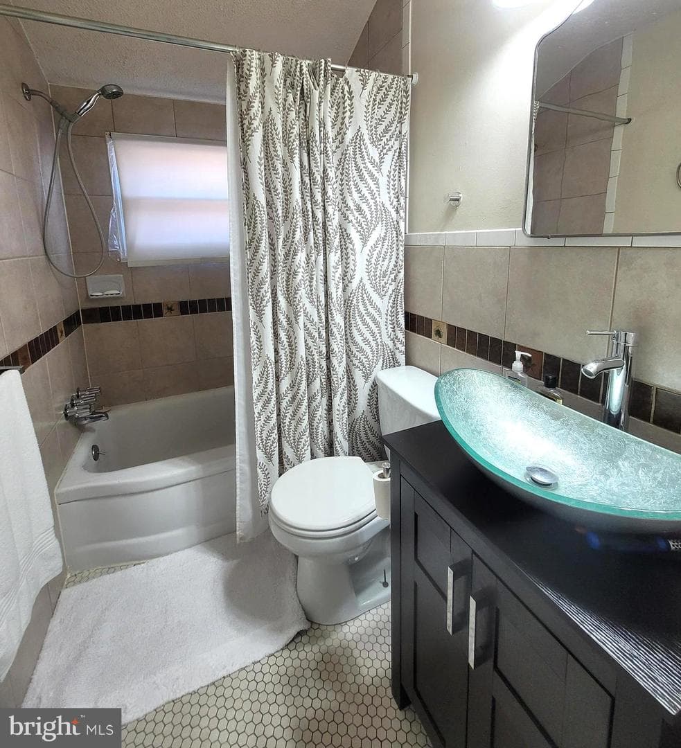 8035 Kimberly Road photo 6