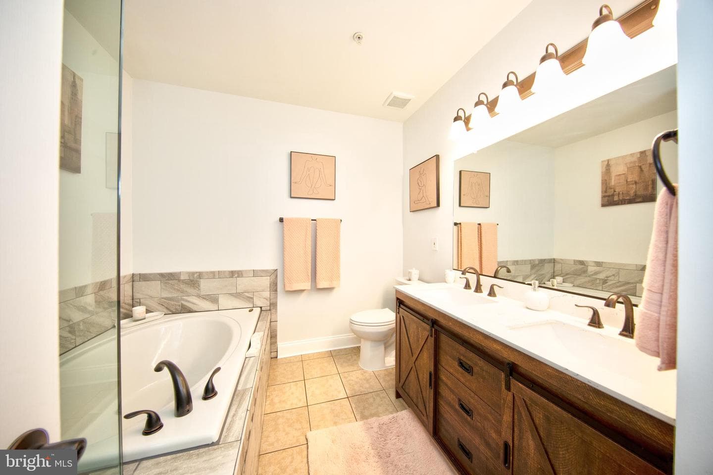 7 Hawk Rise Lane #105 photo 18