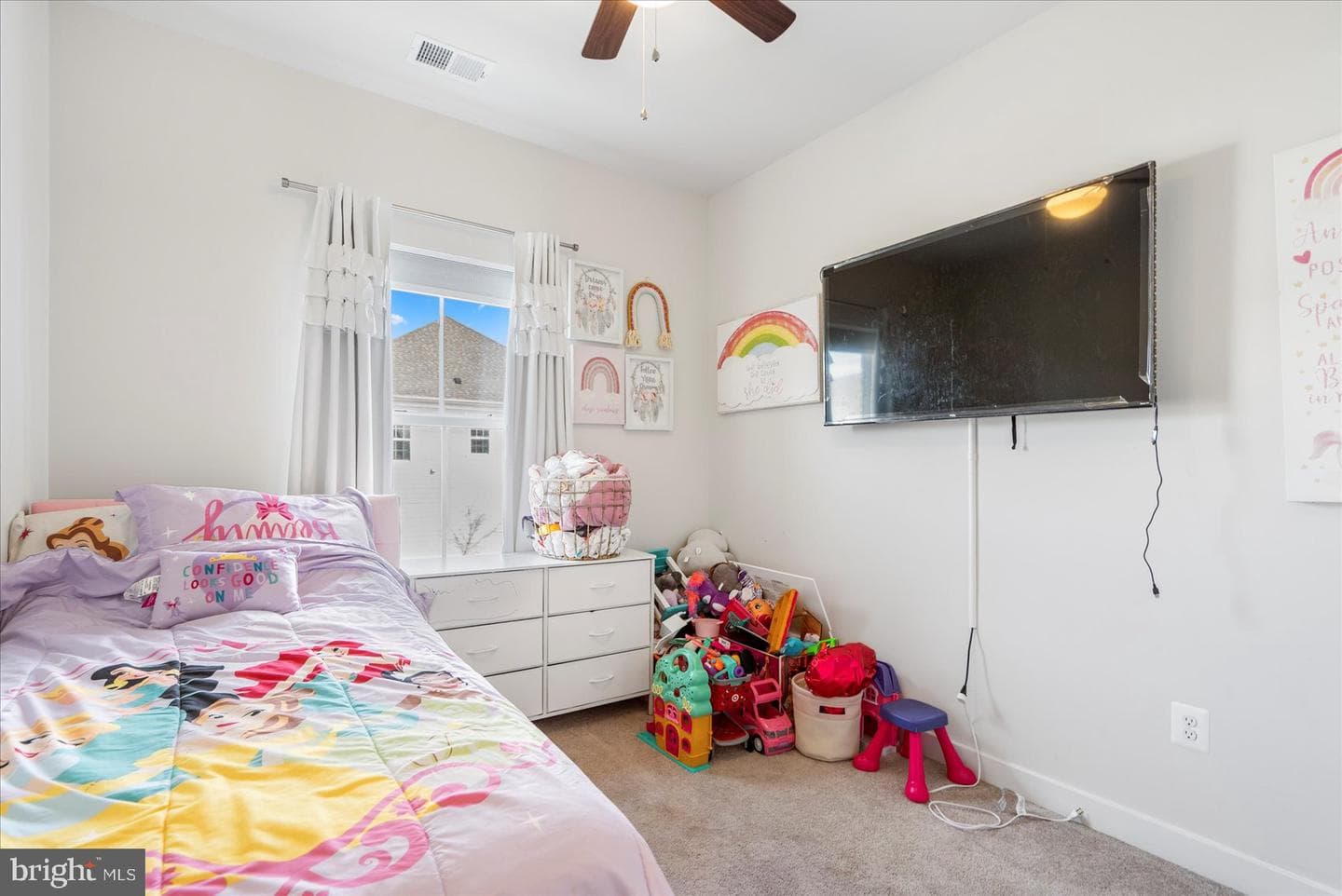 6411 Chessington Street photo 23