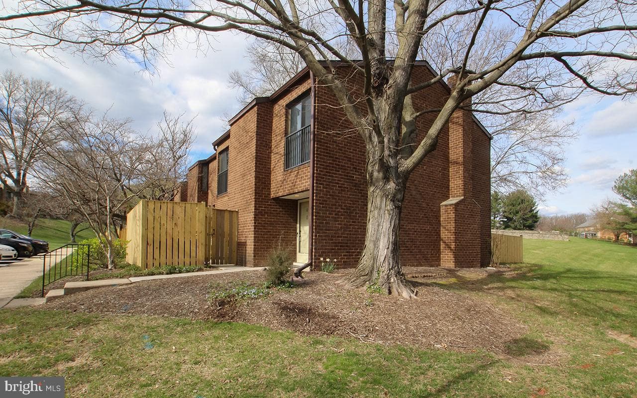 21 Wimpole Court #f photo 2