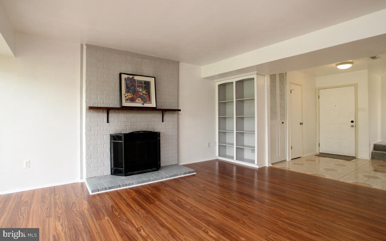 21 Wimpole Court #f photo 6