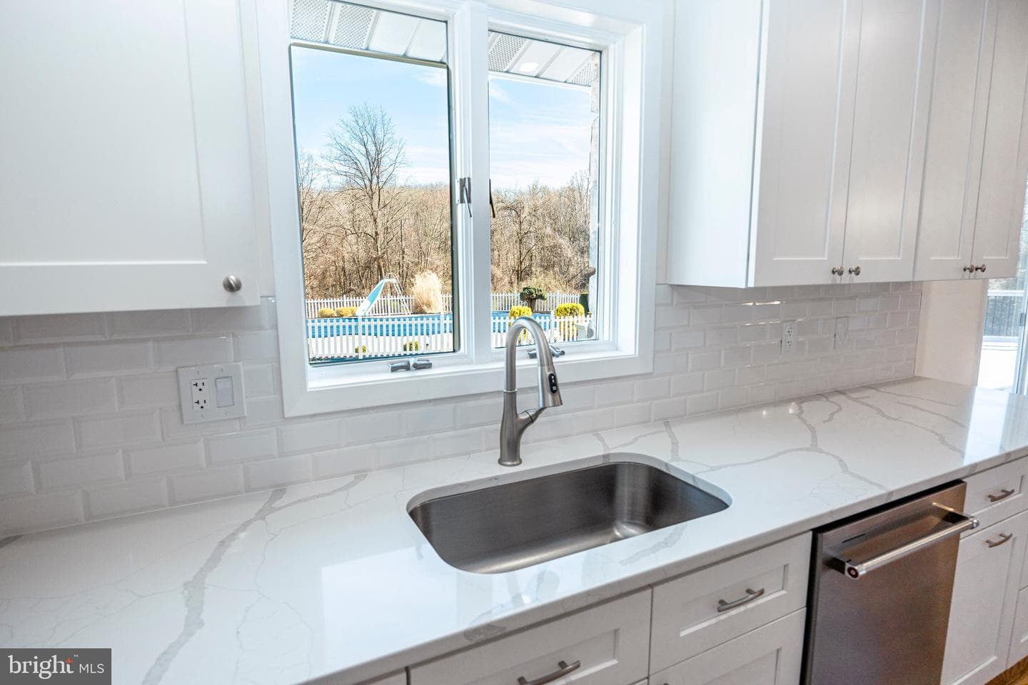 13513 Devonfield Drive photo 30