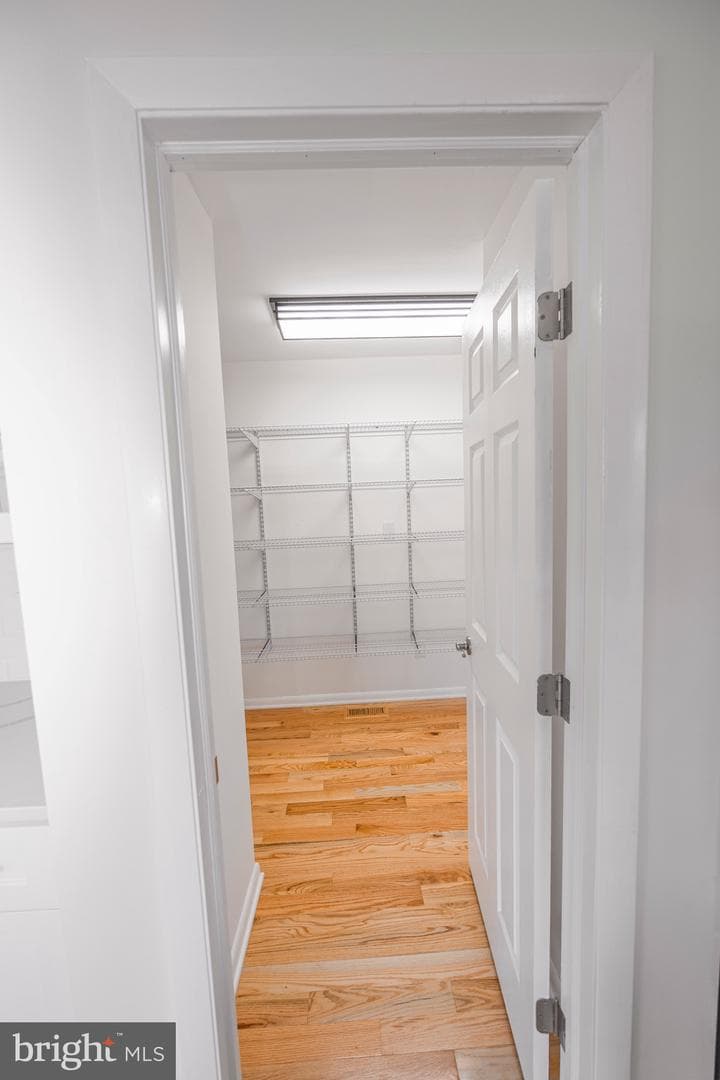 13513 Devonfield Drive photo 34