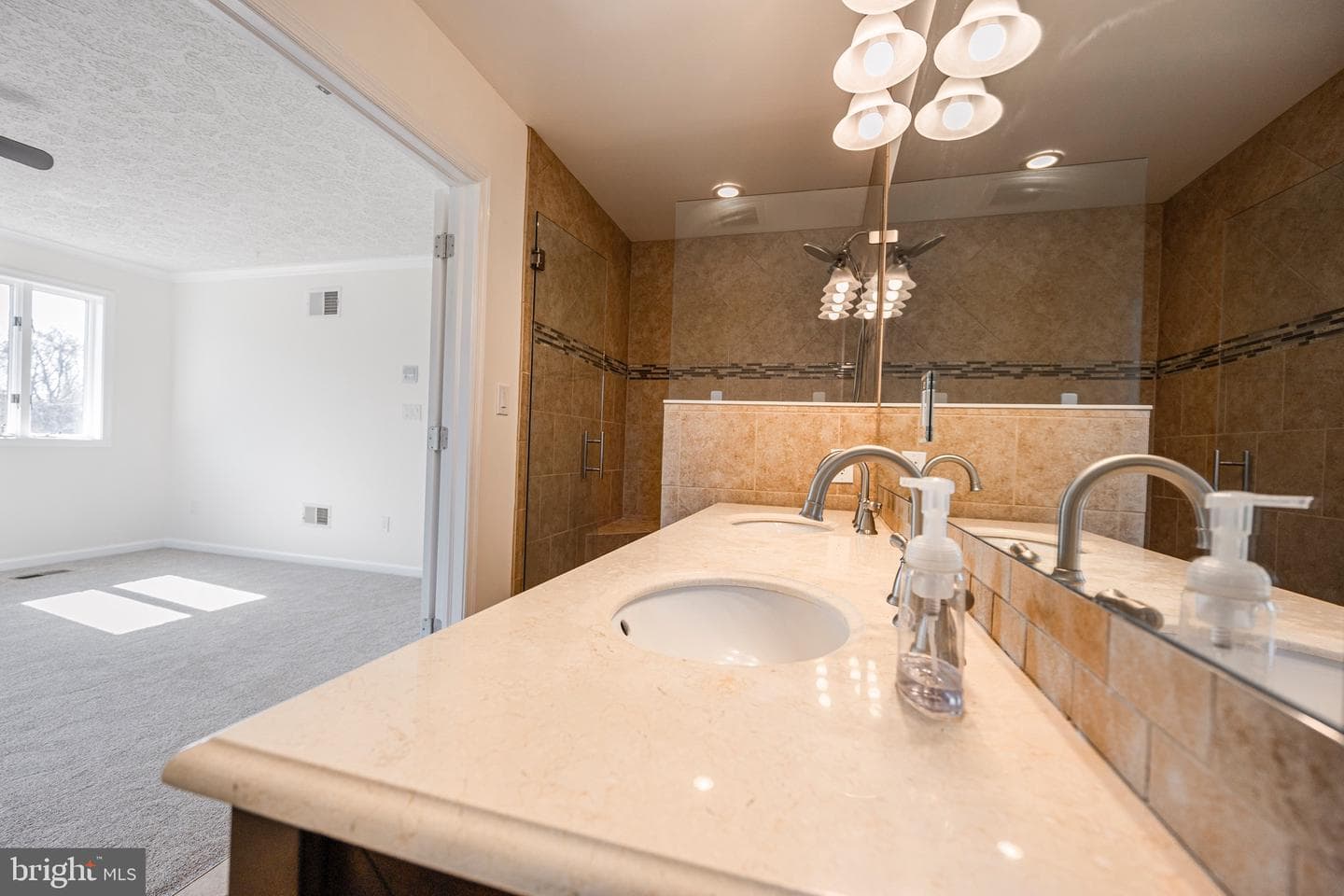 13513 Devonfield Drive photo 42
