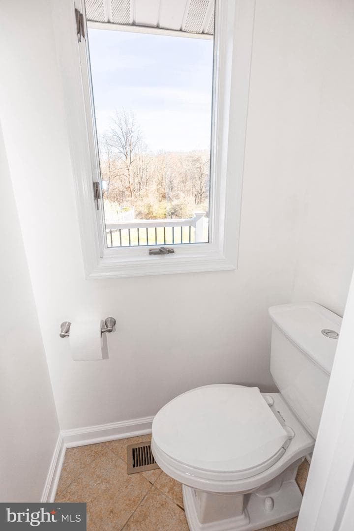 13513 Devonfield Drive photo 44