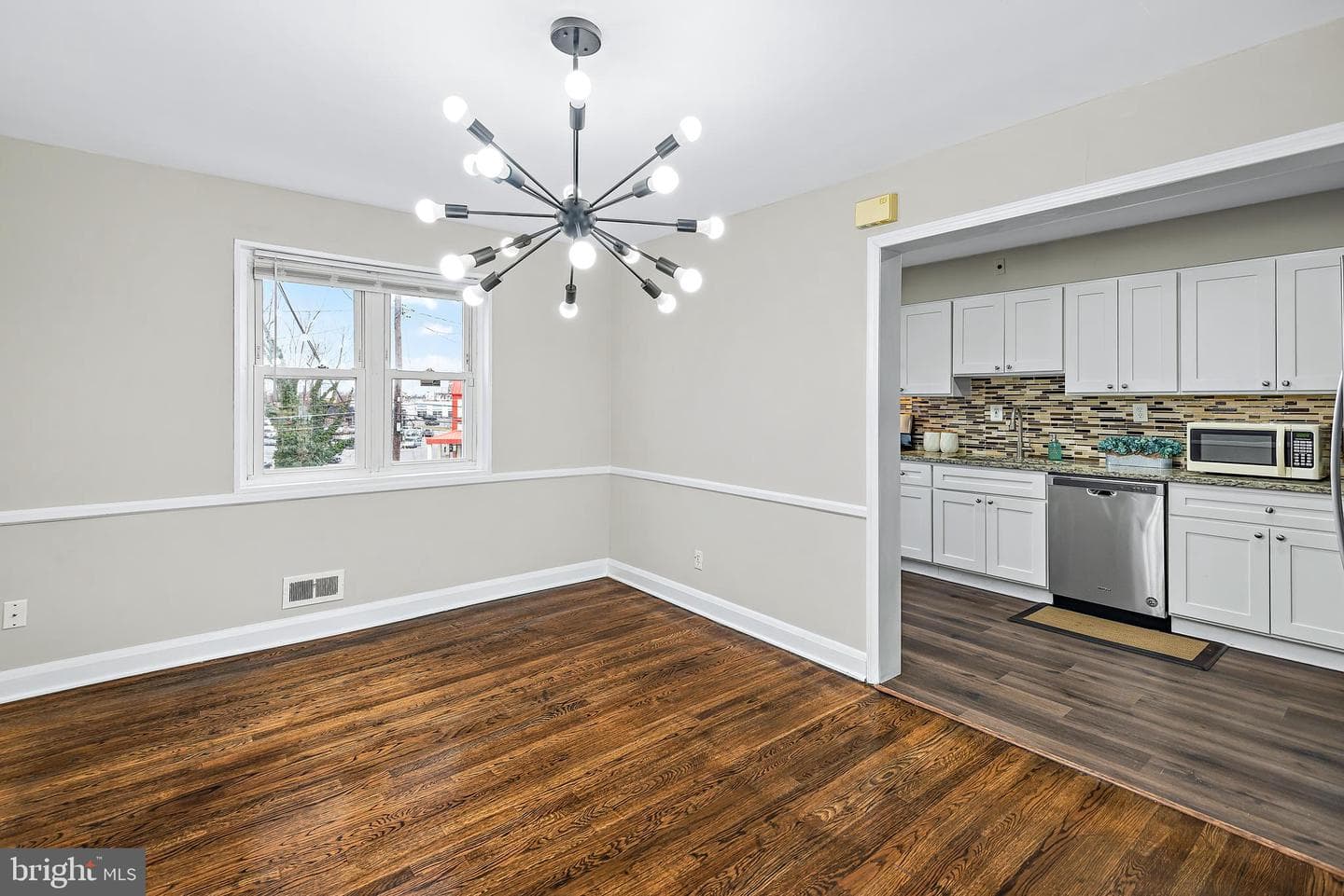 5505 W Forest Park Avenue photo 8