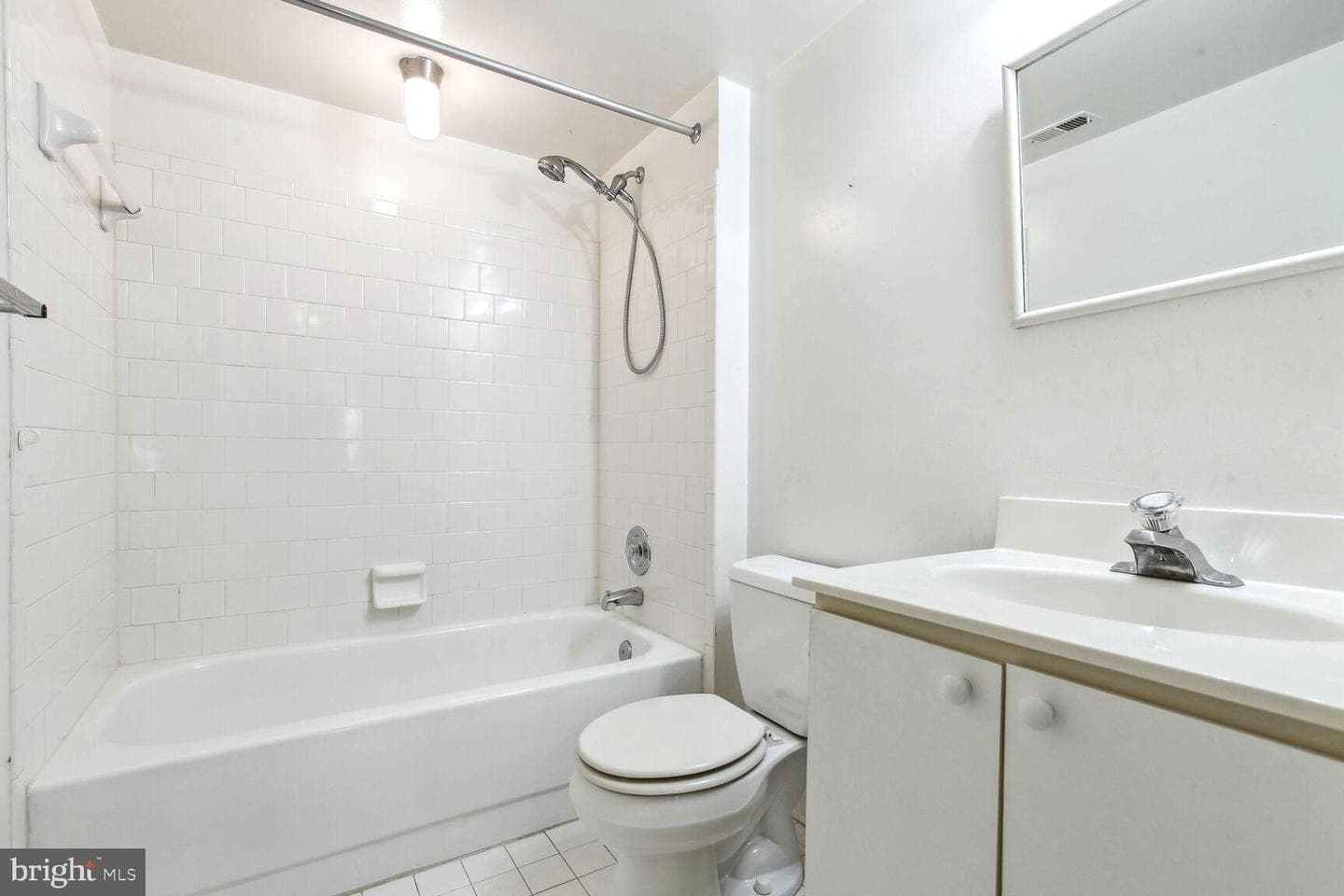 114 Castletown Road #301 photo 14