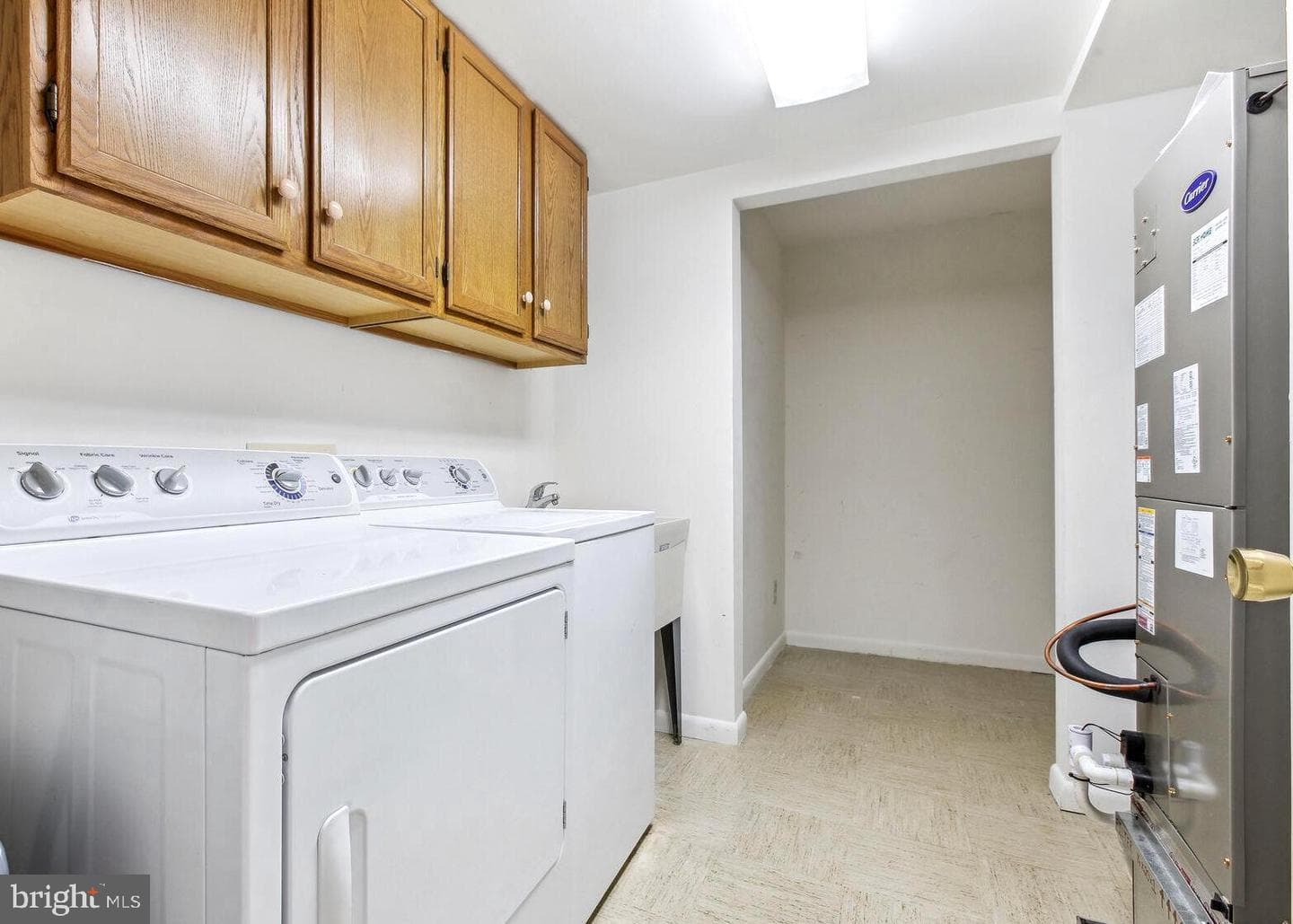 114 Castletown Road #301 photo 15