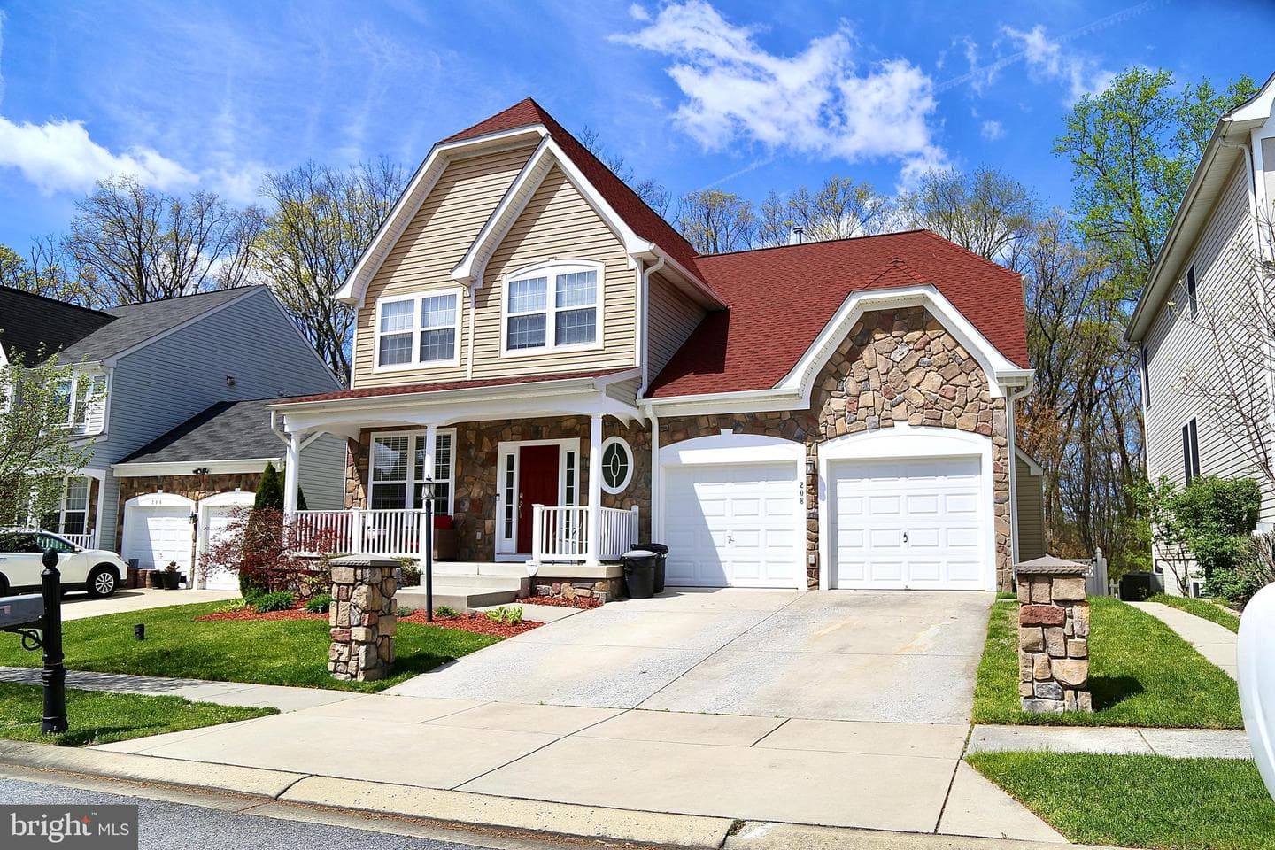208 Vale Crest Court photo 10