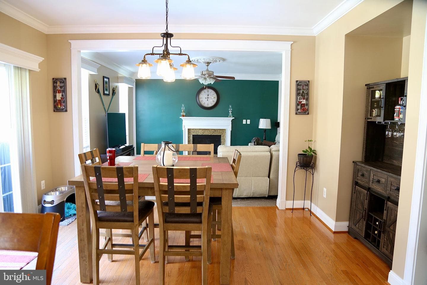 208 Vale Crest Court photo 16
