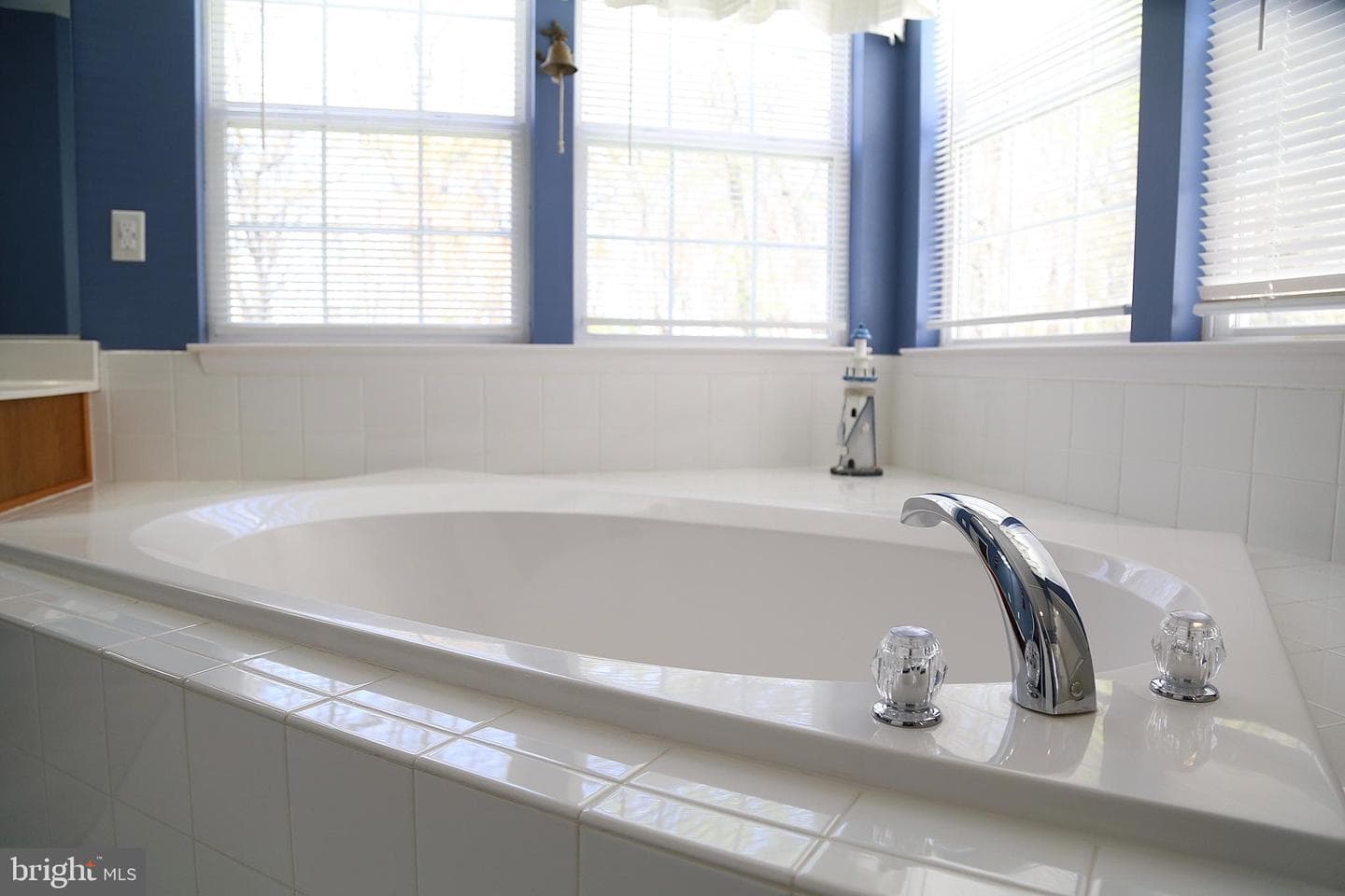 208 Vale Crest Court photo 20