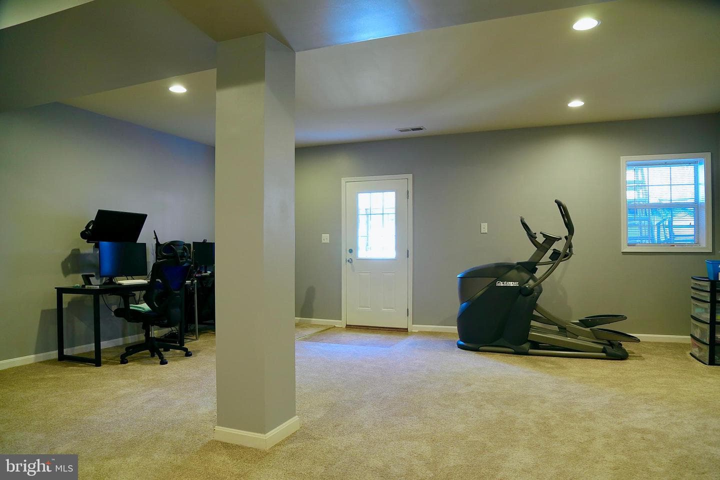 208 Vale Crest Court photo 37