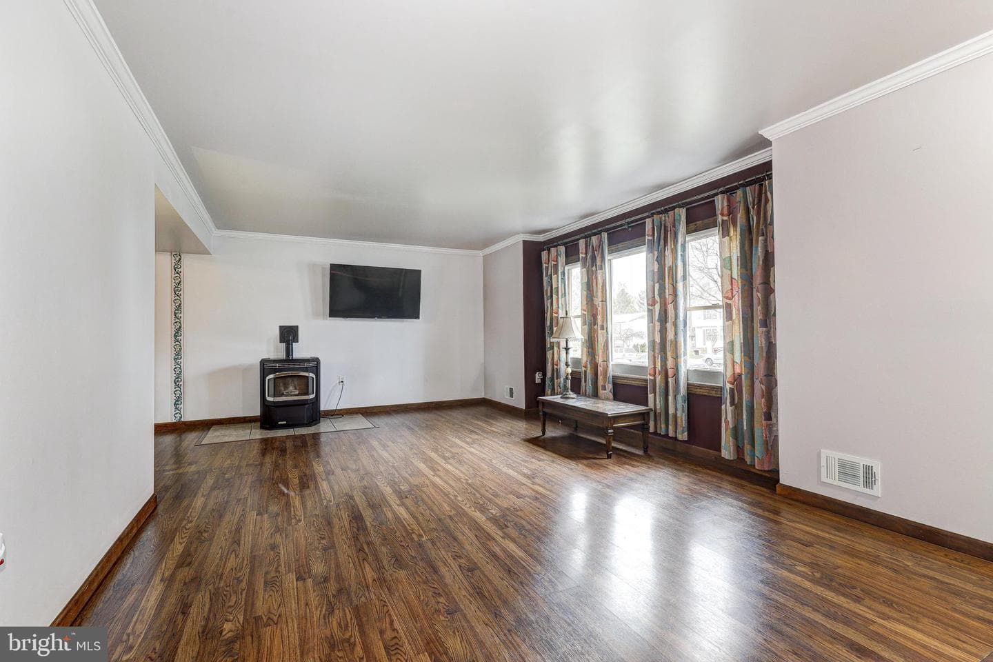 4110 Century Towne Road photo 8