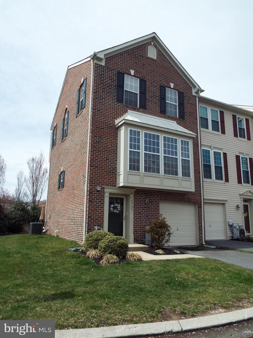 9768 Harvester Circle #9768 photo 34