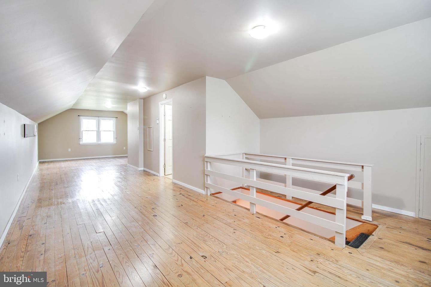 15753 Dover Road photo 33