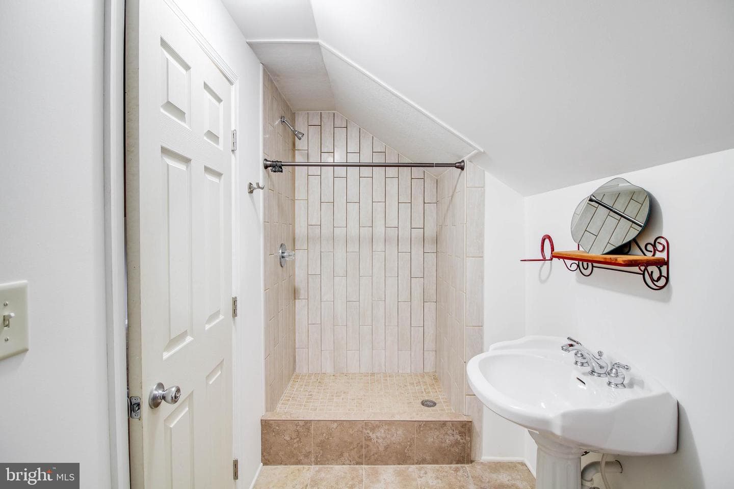 15753 Dover Road photo 36