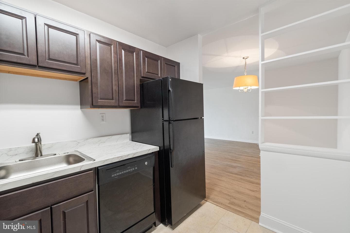 130 Slade Avenue #109 photo 12