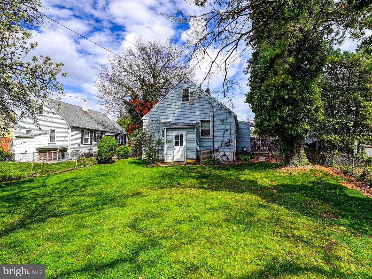 1505 Taylor Avenue photo 35