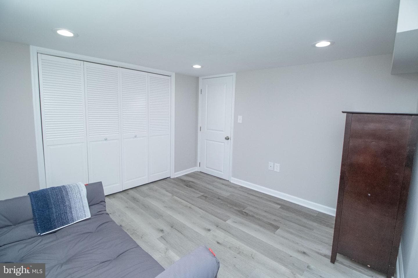 221 Edridge Way photo 25