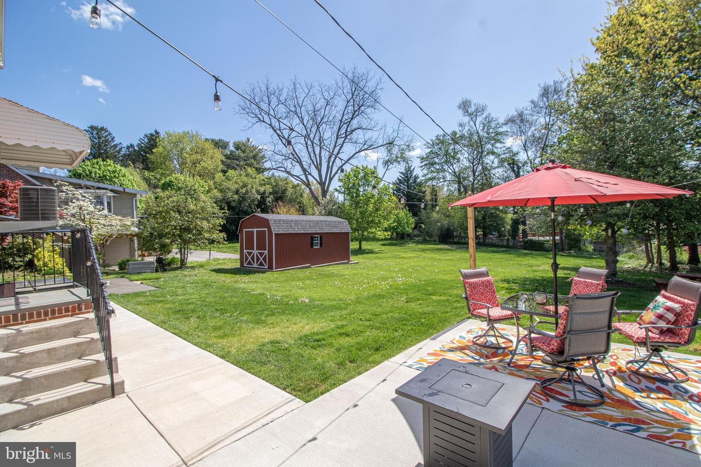221 Edridge Way photo 33