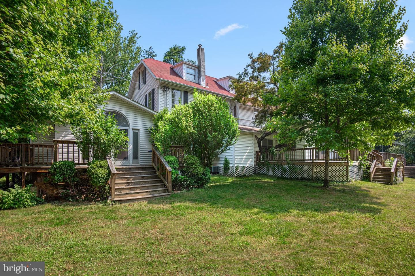 7511 Lhirondelle Club Road photo 2